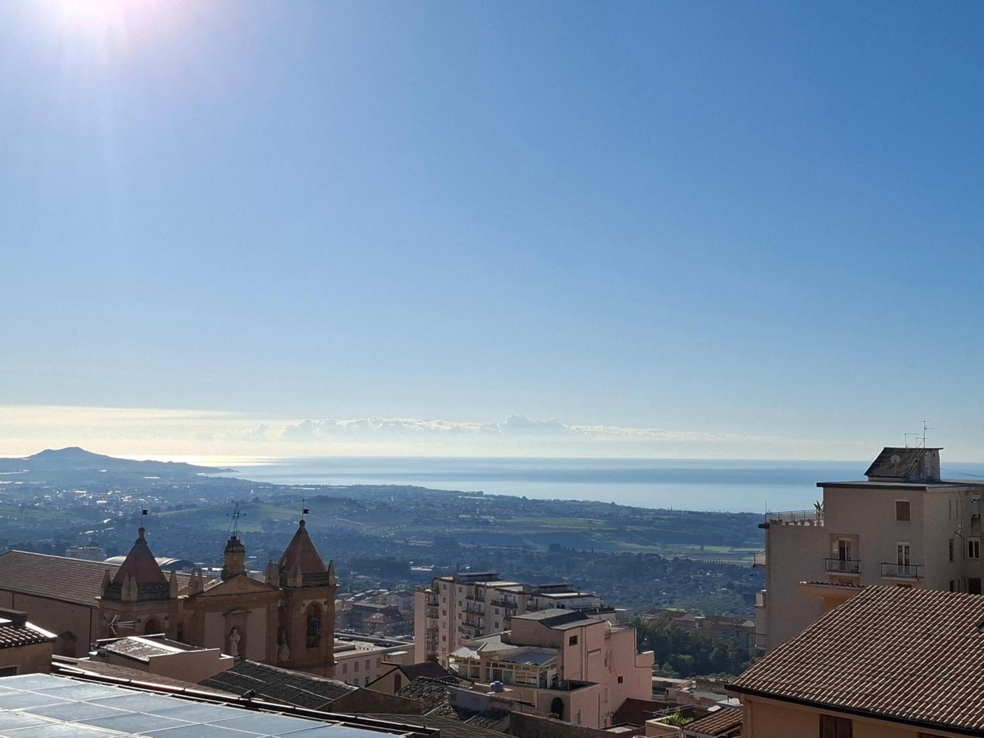 أغريجنتو B&B Batara - "La Terrazza Del Centro" المظهر الخارجي الصورة
