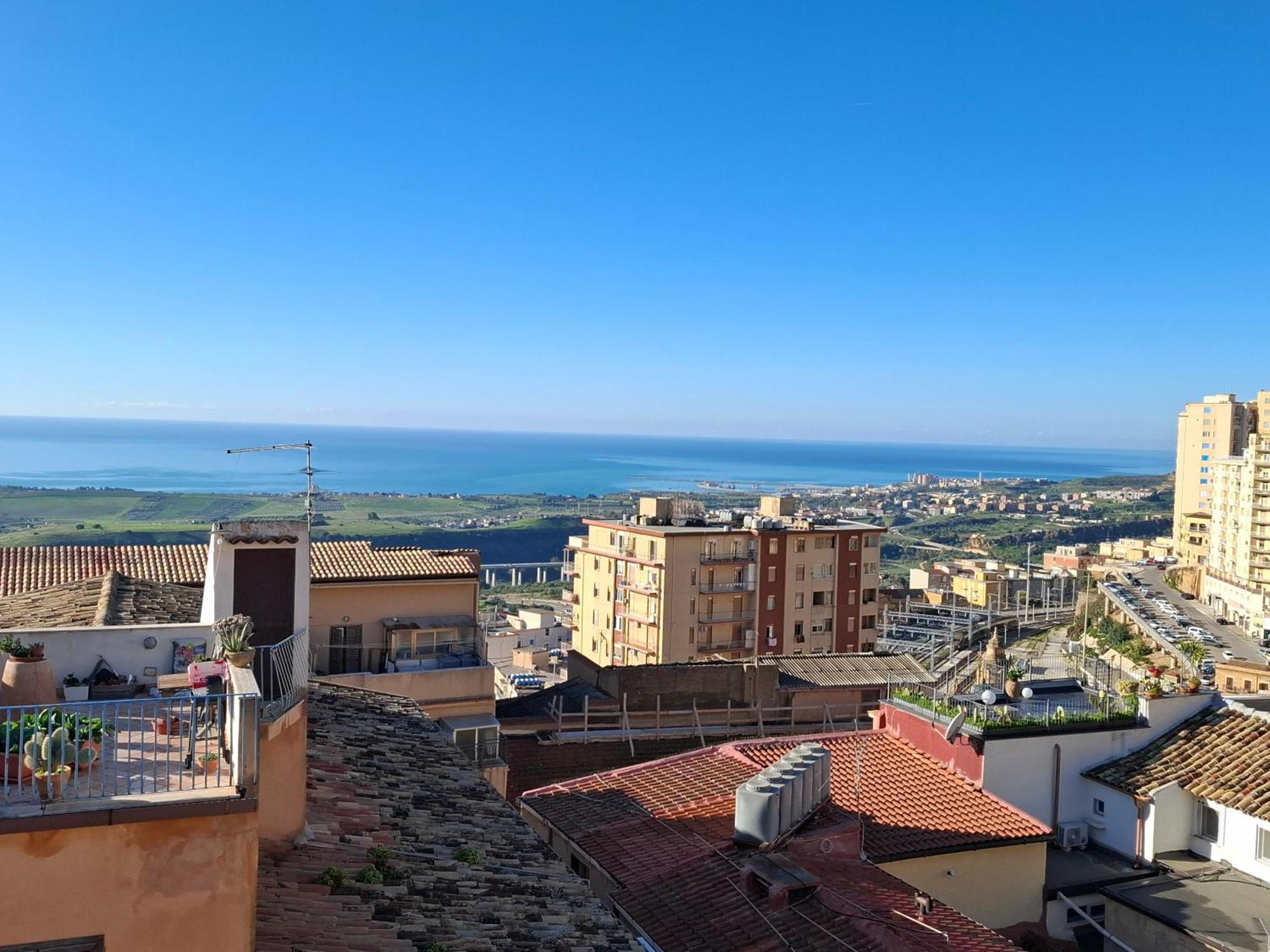 أغريجنتو B&B Batara - "La Terrazza Del Centro" المظهر الخارجي الصورة